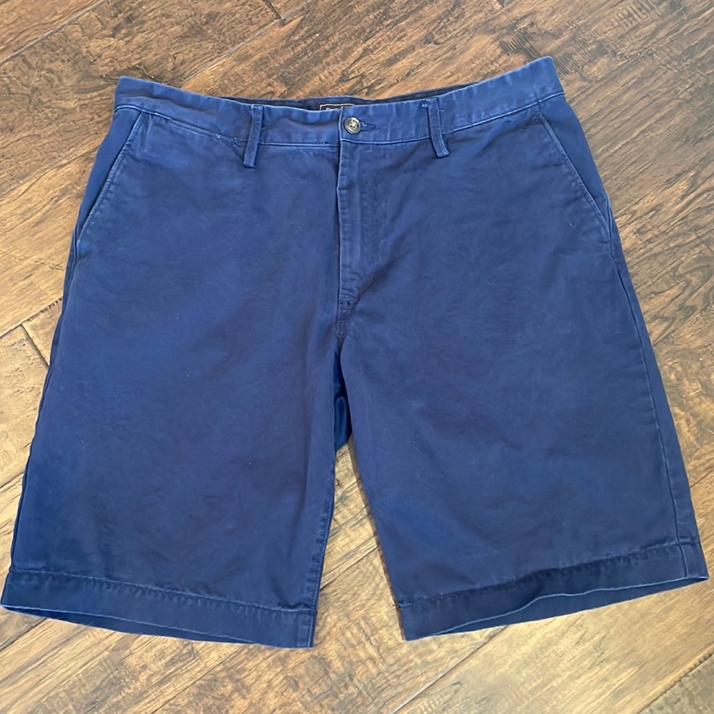 Men’s Gap shorts